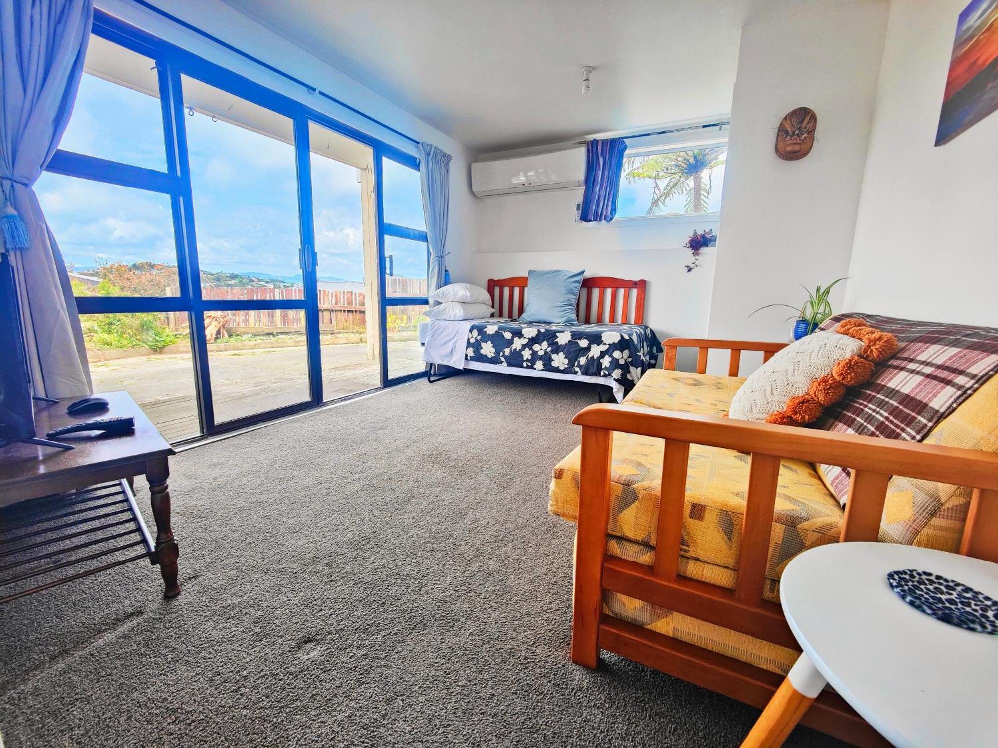 From 160 For Two Bedrooms Property In Wellington Exterior photo